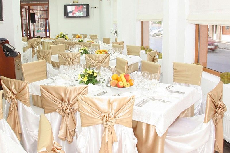 Hotel Reina บูคาเรสต์ ภายนอก รูปภาพ