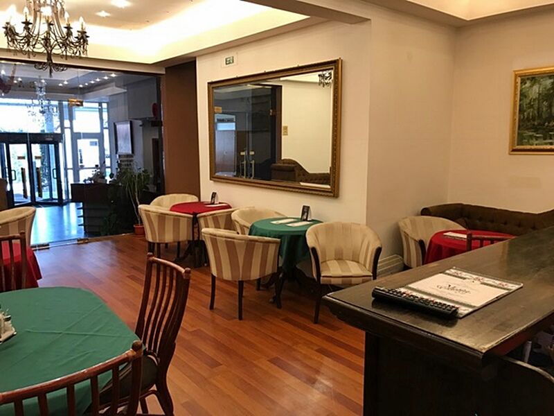 Hotel Reina บูคาเรสต์ ภายนอก รูปภาพ