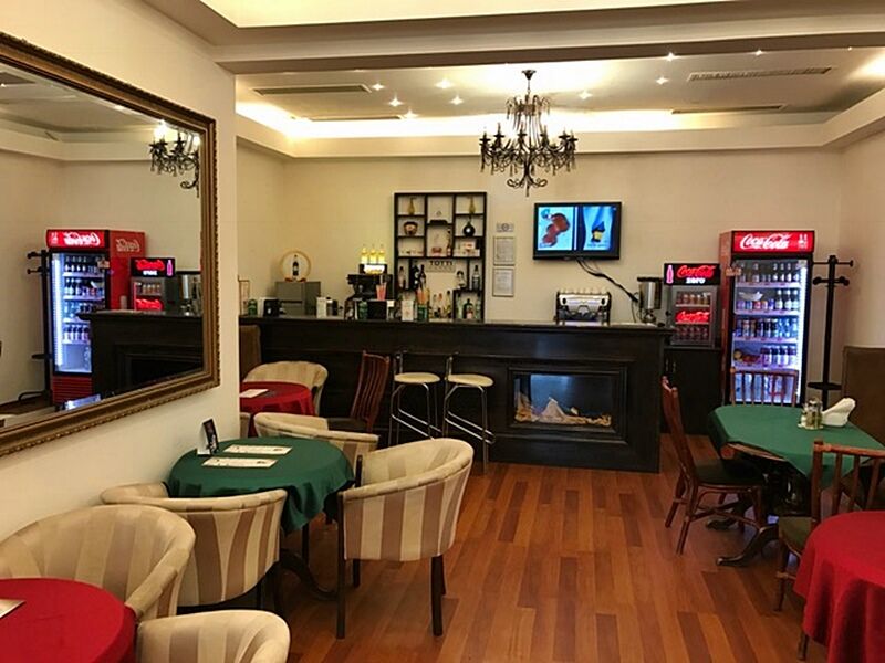 Hotel Reina บูคาเรสต์ ภายนอก รูปภาพ